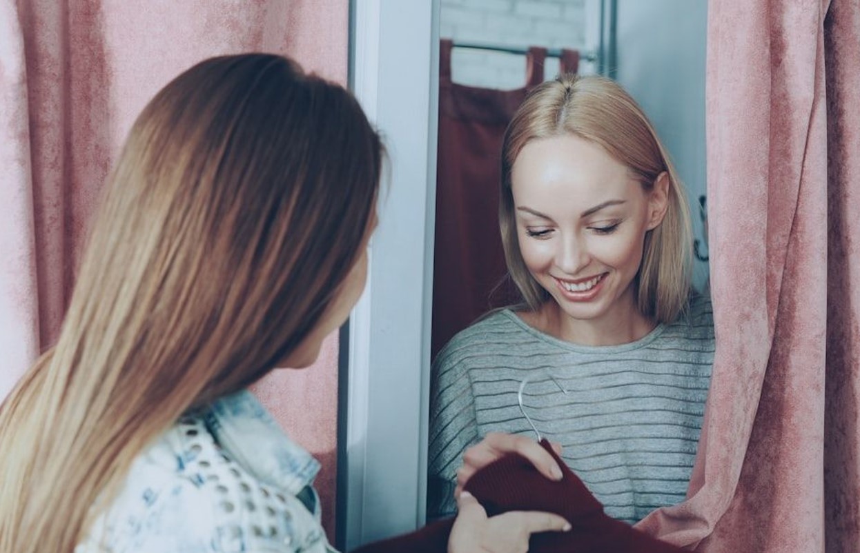 OpenAI запустила шопинг-ассистента Shopping Research в ChatGPT